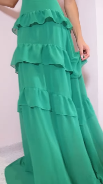 Smaragdgrünes Abendkleid mit tiefem V-Ausschnitt und Rüschen, rückenfrei, langes Ballkleid Y8386