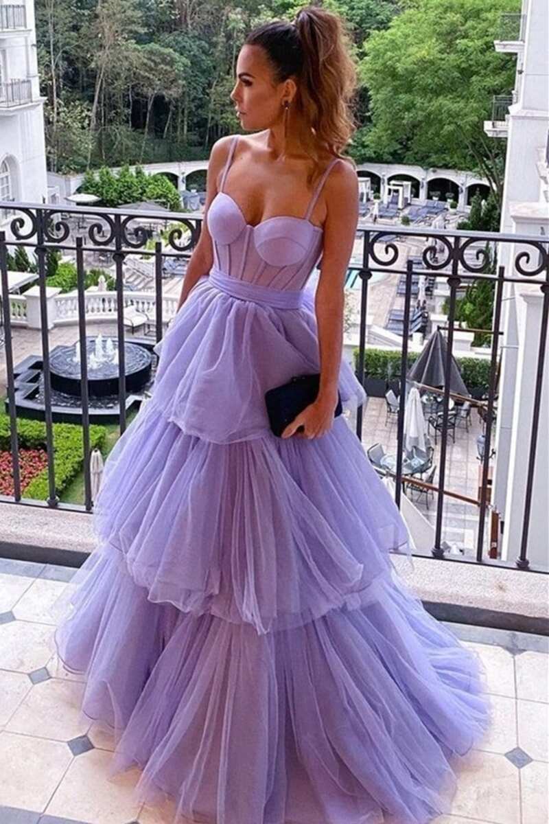Kaylee | Langes A-Linien-Ballkleid aus Tüll mit Stufen und Rüschen