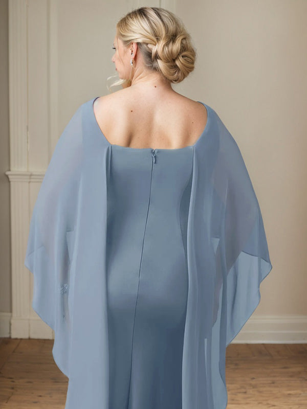 Bodenlanges Etui-Kleid aus Chiffon mit U-Ausschnitt und kaskadierenden Rüschen