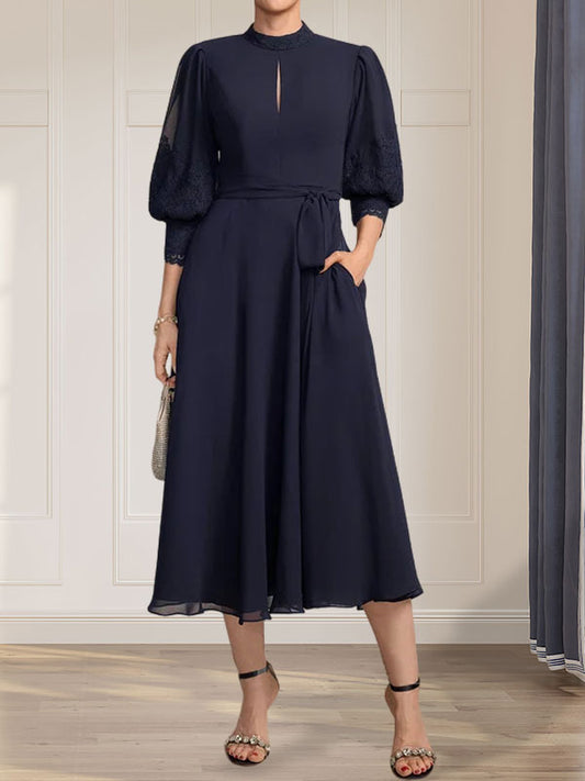 A-Linien-Kleid mit hohem Halsausschnitt und bodenlangem Spitzenchiffonkleid mit Schleife