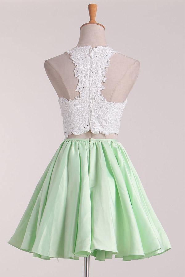 Two-Piece Scoop Homecoming Dresses A Line Satin With Applique PD411