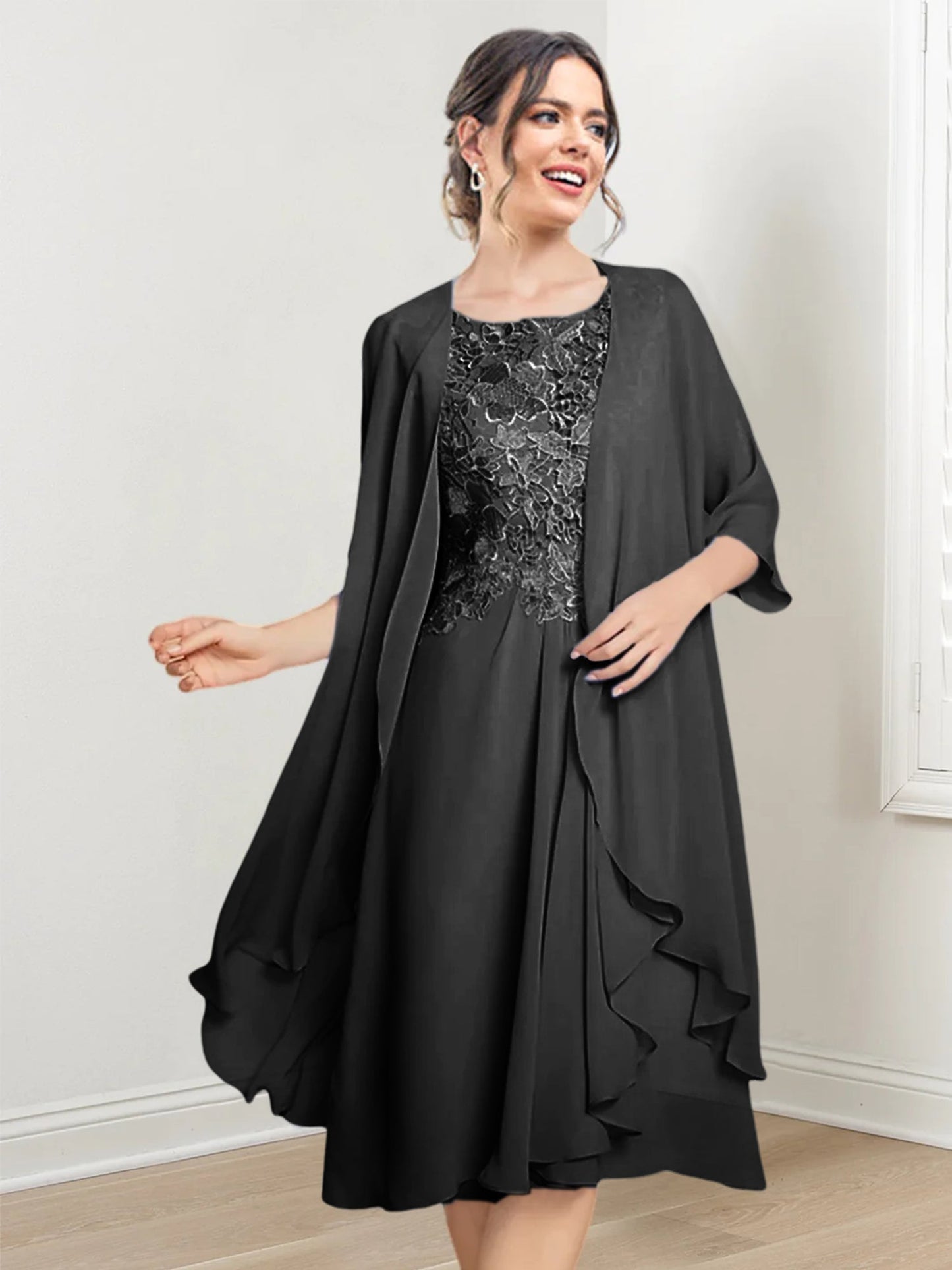 Vestidos de madre de la novia de corte A/princesa con escote redondo y largo hasta la rodilla