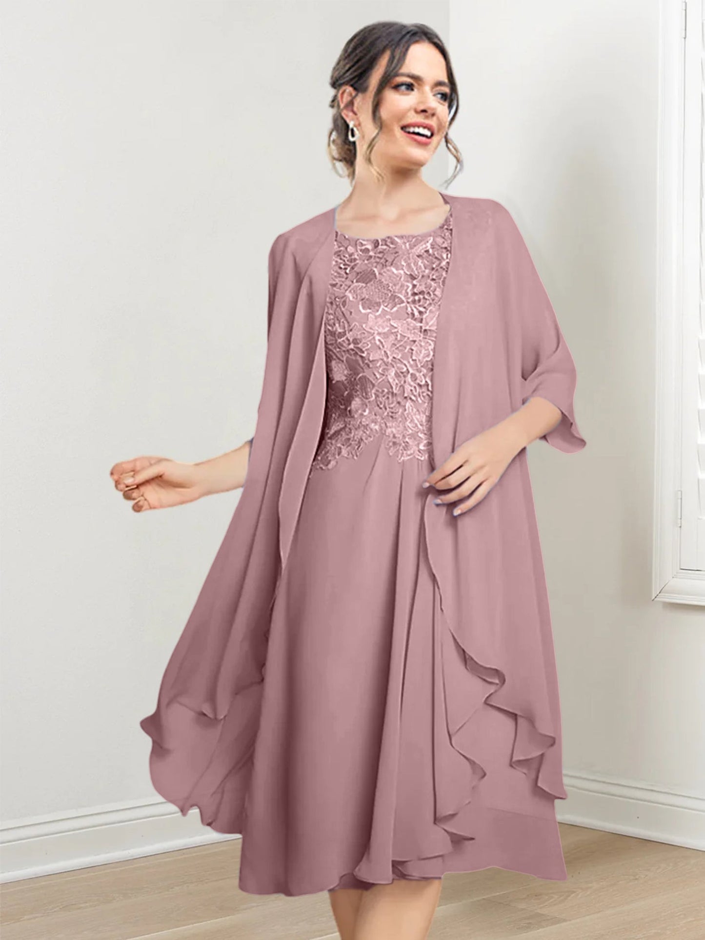 Vestidos de madre de la novia de corte A/princesa con escote redondo y largo hasta la rodilla