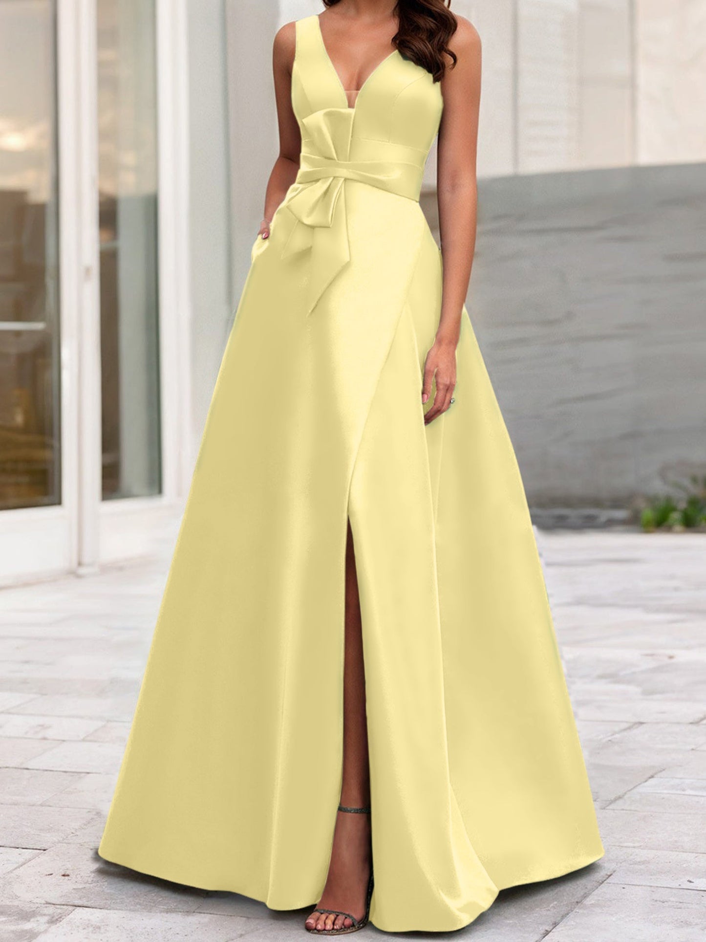 A-Line/Princess V-Neck Sleeveless Mother Of The Bride Dresses With Split Side
