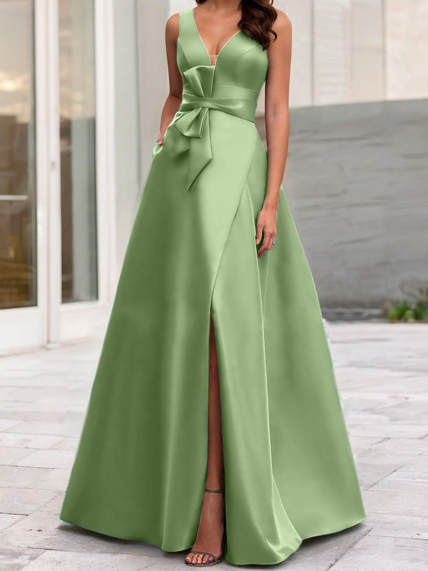 A-Line/Princess V-Neck Sleeveless Mother Of The Bride Dresses With Split Side