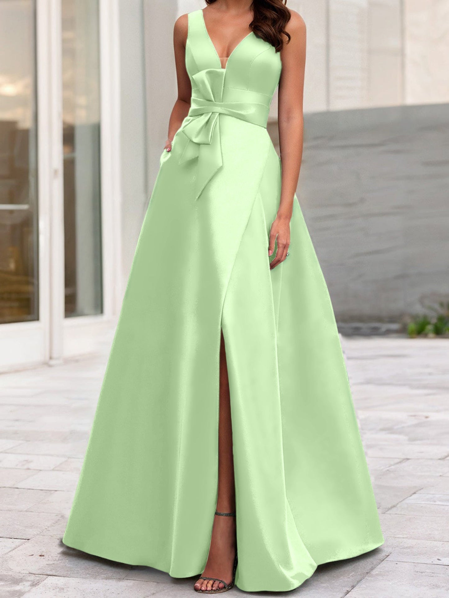 A-Line/Princess V-Neck Sleeveless Mother Of The Bride Dresses With Split Side