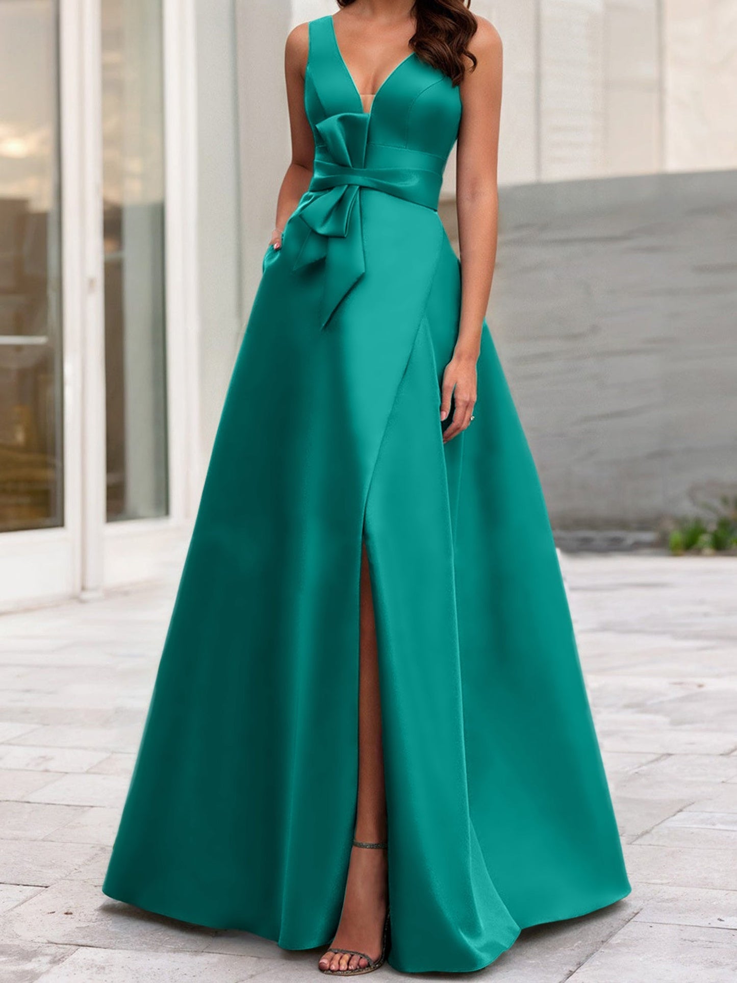 A-Line/Princess V-Neck Sleeveless Mother Of The Bride Dresses With Split Side