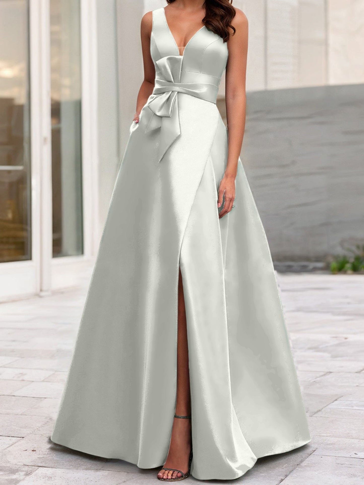 A-Line/Princess V-Neck Sleeveless Mother Of The Bride Dresses With Split Side