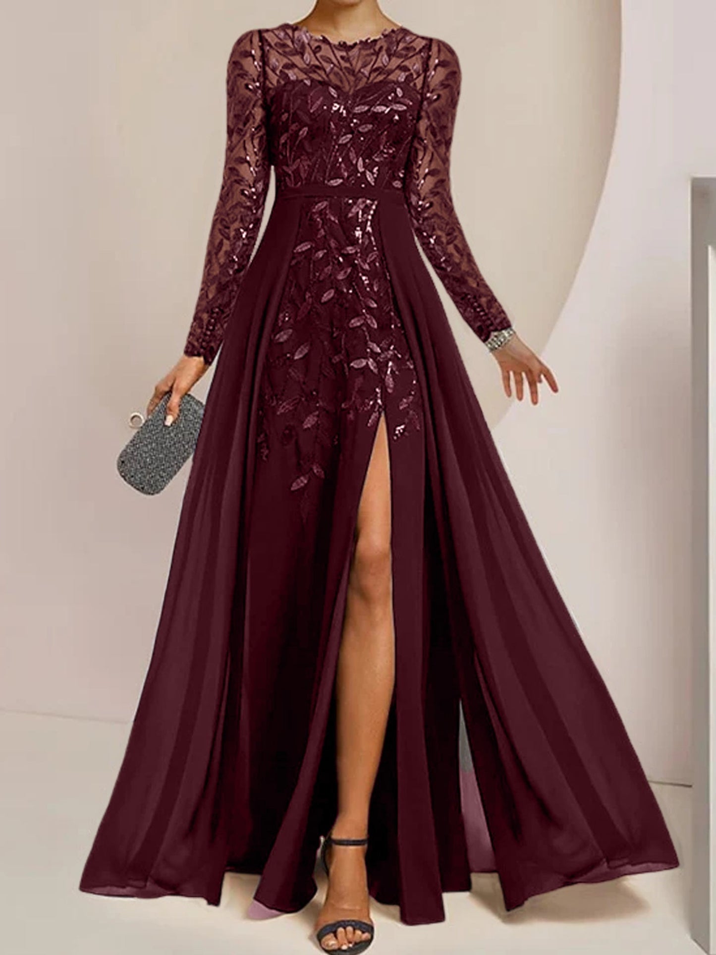 Vestidos de madre de la novia de corte A/princesa, largo hasta el suelo, con volantes laterales abiertos y lentejuelas