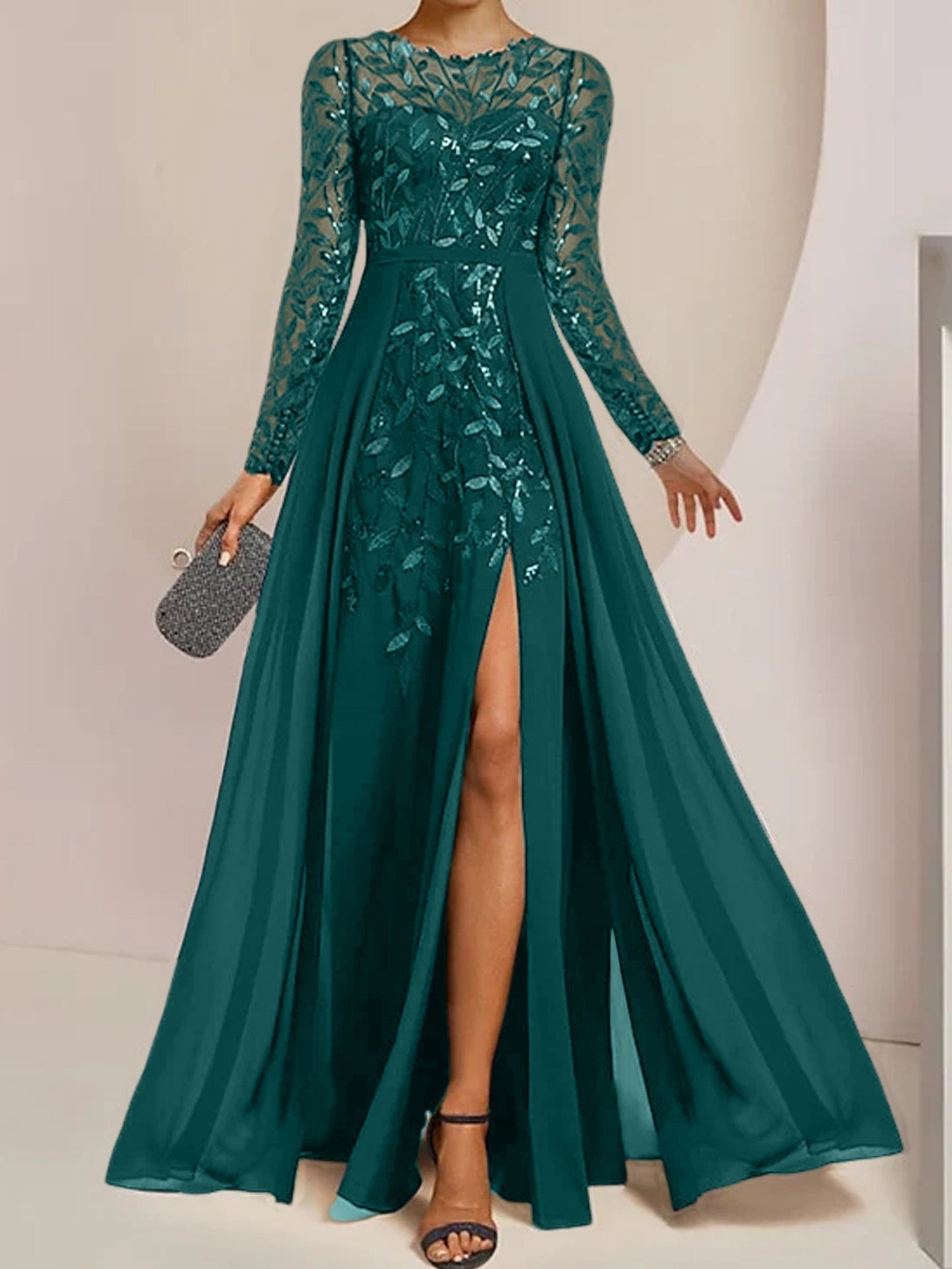 Vestidos de madre de la novia de corte A/princesa, largo hasta el suelo, con volantes laterales abiertos y lentejuelas
