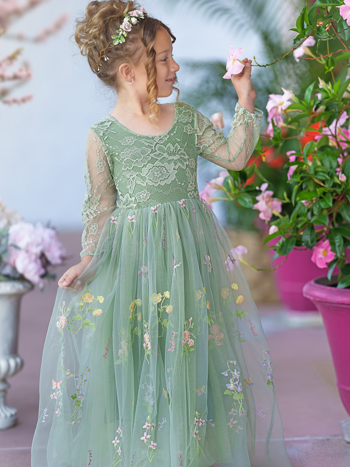 Vestido de niña de flores de jardín largo en A con tul bordado y encaje floral