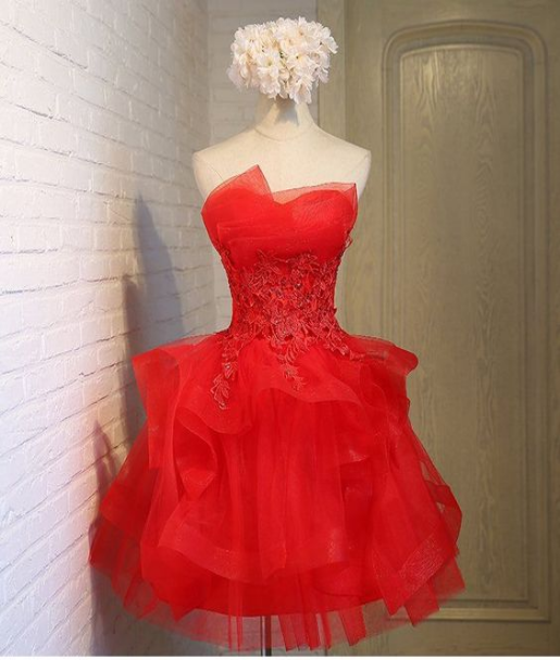 Charmantes A-Linie trägerloses kurzes Homecoming-Kleid aus Spitze Y1107