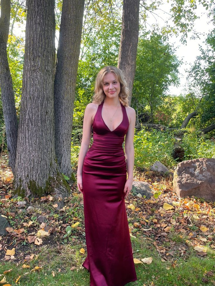 Vestido de noche sexy con escote en V profundo Y5762