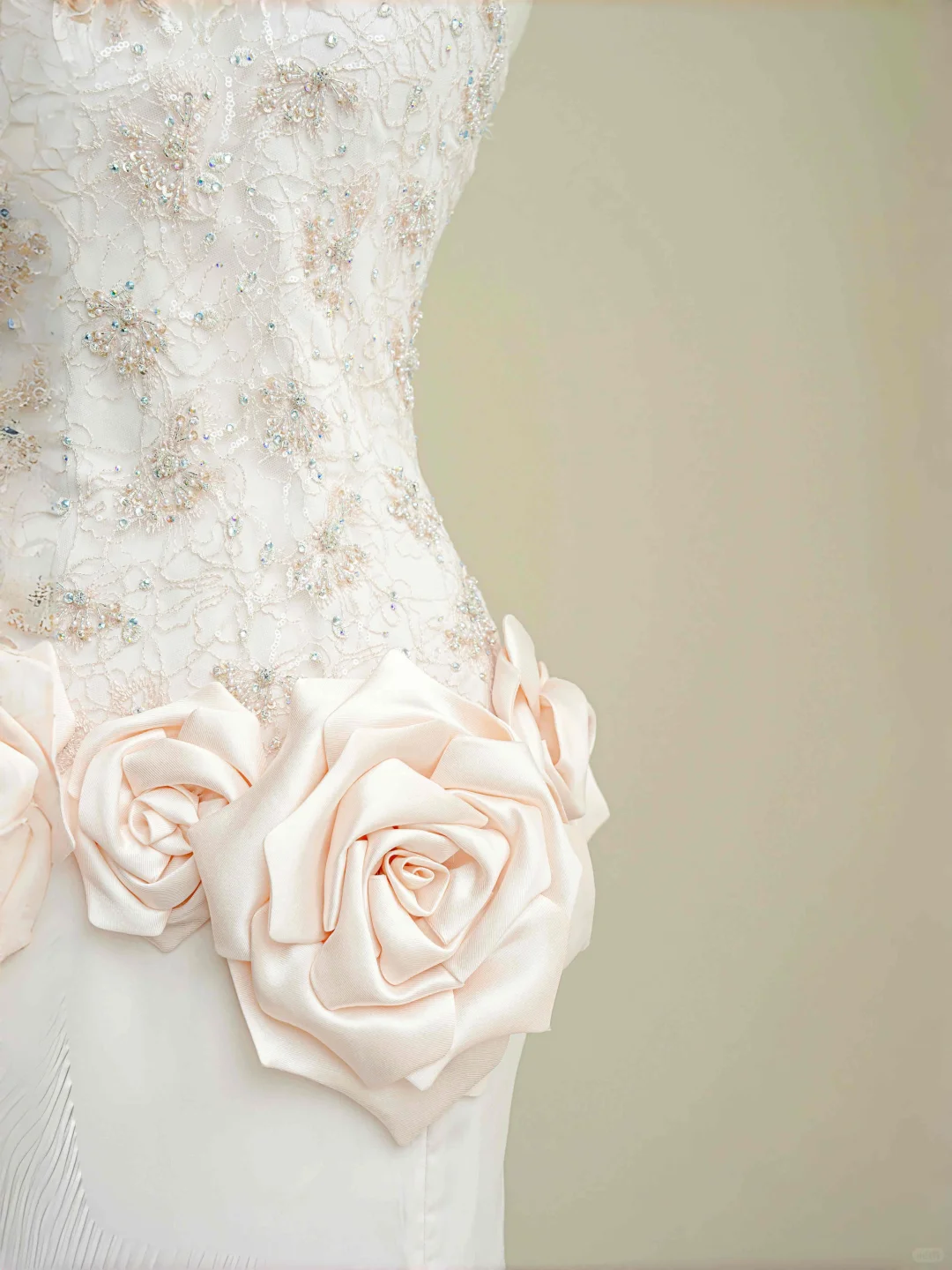 Elegante vestido de noche de satén rosa claro con encaje, lentejuelas y cuentas, corte sirena, vestido de fiesta Y8672