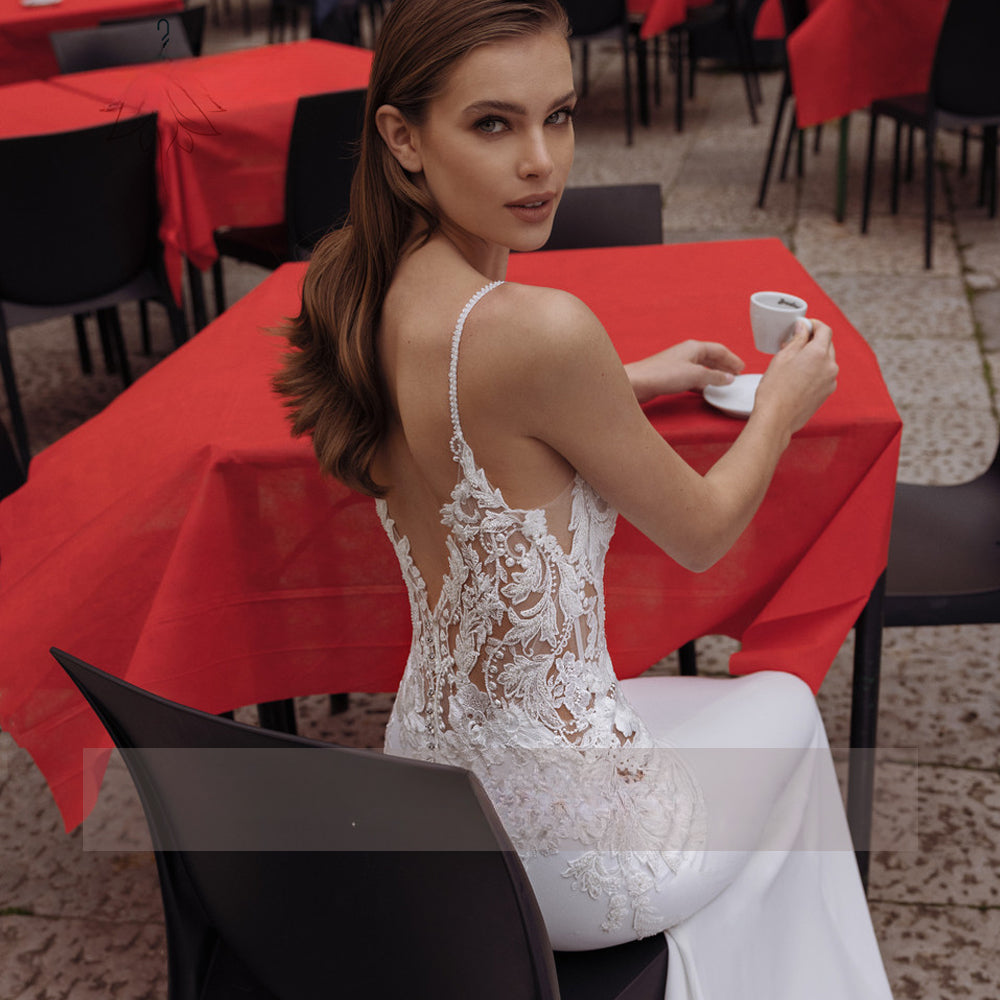 High Quality Spaghetti Straps Wedding Dresses V-Neck Backless Bride Gowns Lace Appliques Sweep Train Mermaid Vestido De Noiva-payinti