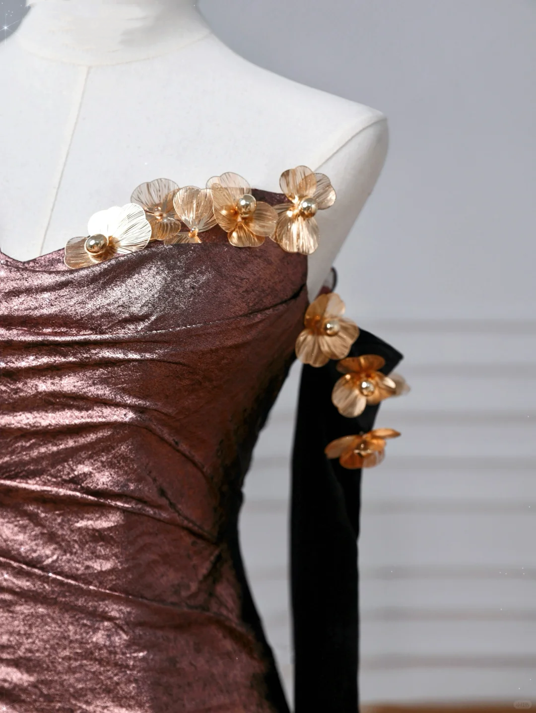 Vintage Off The Shoulder Satin Appliques Long Prom Dress Mermaid Slit Evening Dress Y8613