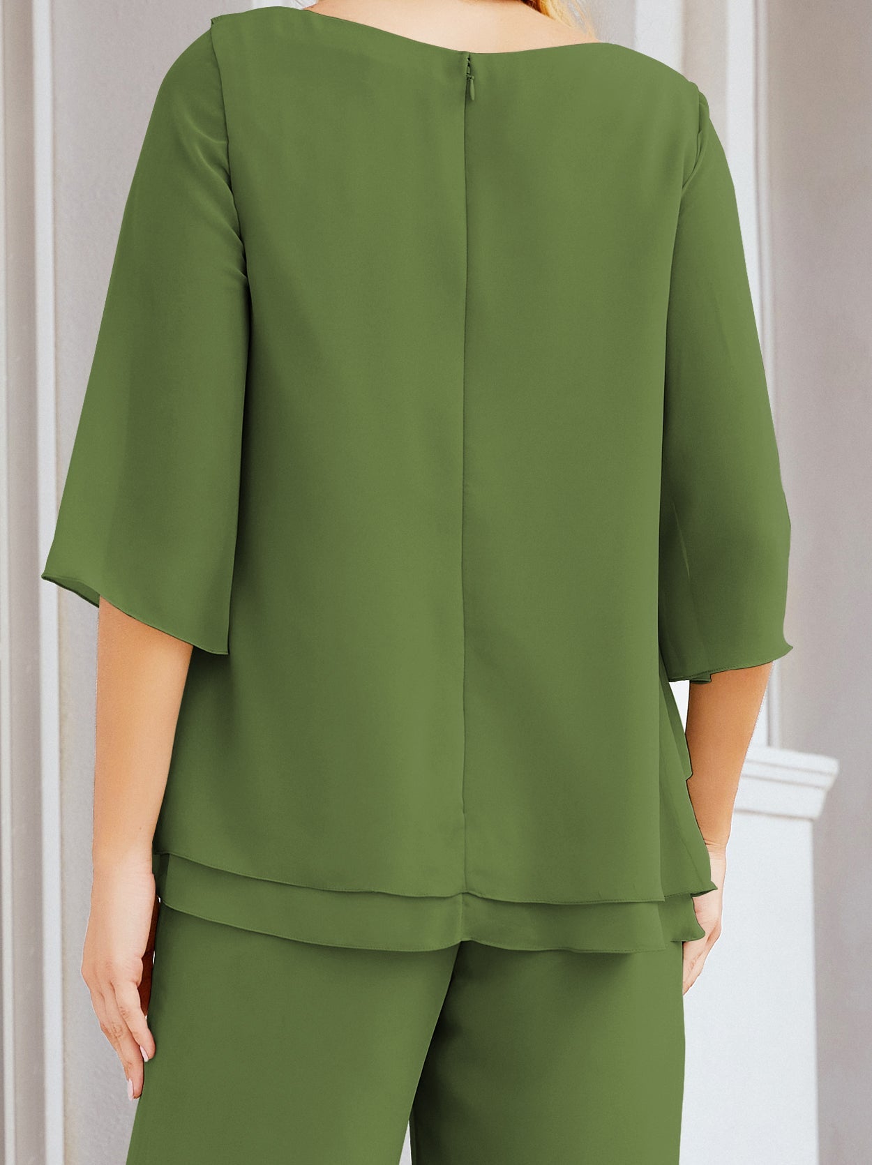 Sunnderly Elegant 2 Piece Mother of The Bride Dress Plus Size Pant Suits Ruffle Layers Sliver Housecoat SY28064