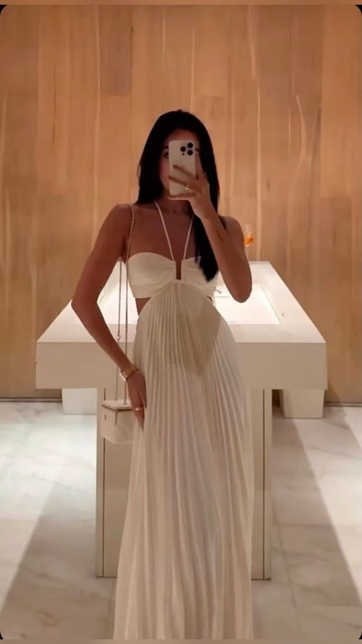 Sexy weißes plissiertes Ballkleid, langes Party-Abendkleid Y7601