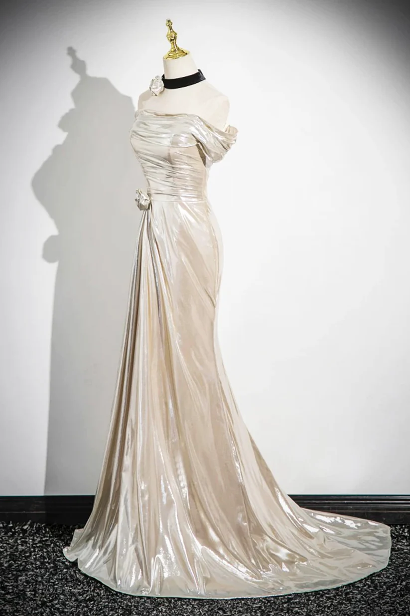 Vestido de fiesta de satén con hombros descubiertos color champán, corte sirena, Y8202