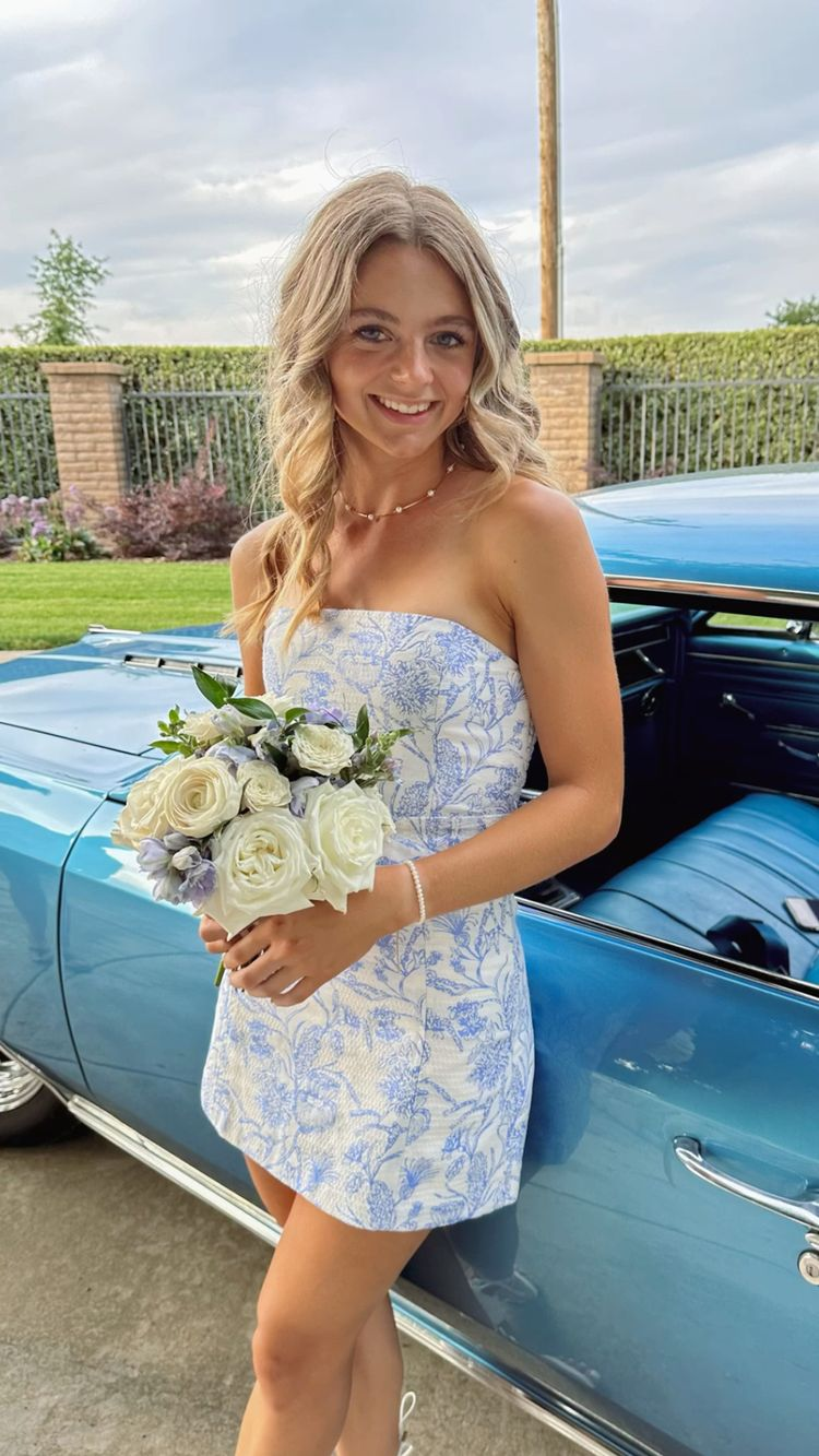 Trägerloses blaues Mini-Heimkehrkleid mit Blumenmuster, Sommerkleid Y2646