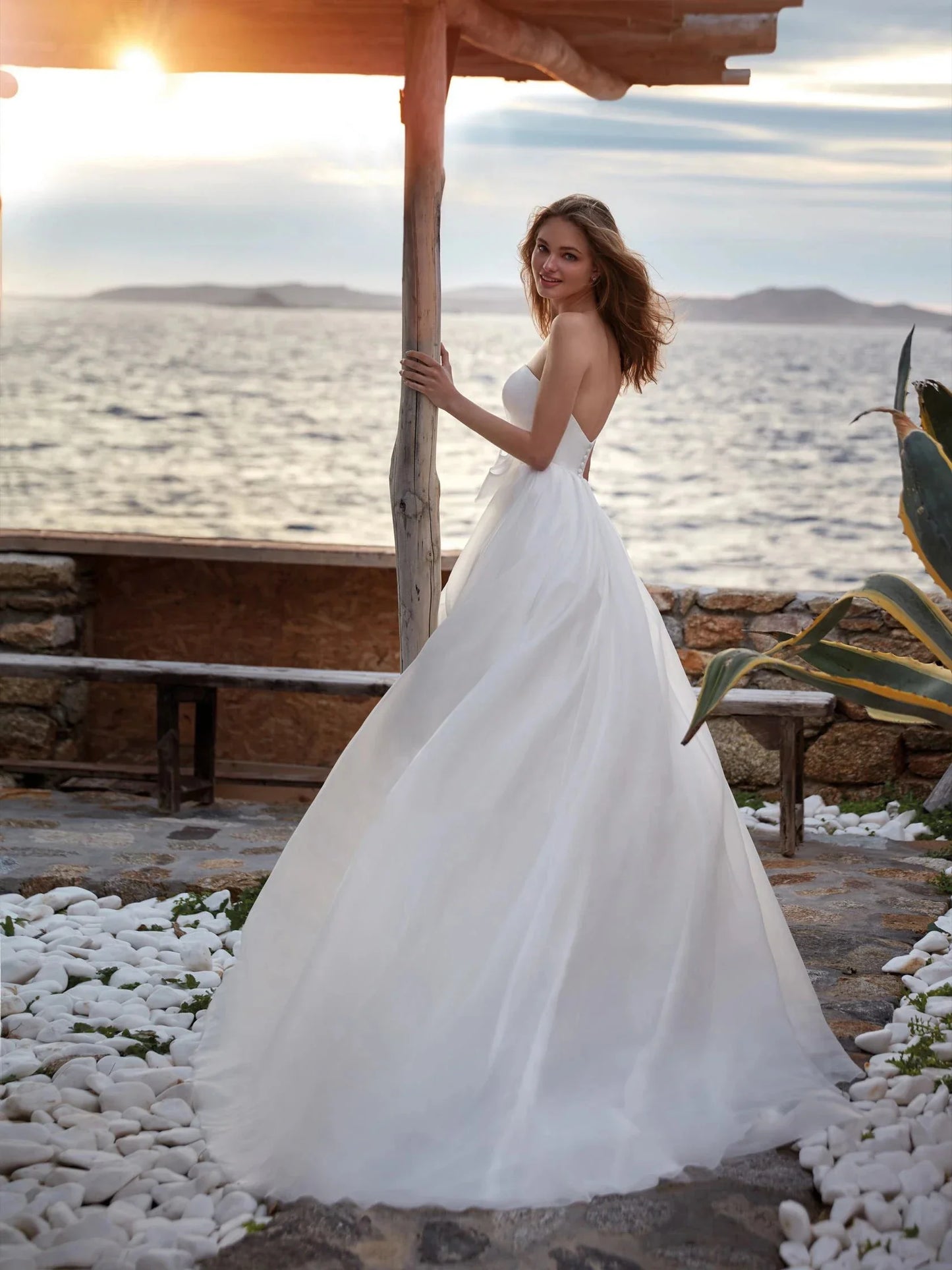 A-Line Gorgeous Round Neck Wedding Dresses Women's Sexy Sleeveless Formal Beach Party Bridal Gowns Plus Size Vestido De Casament-payinti