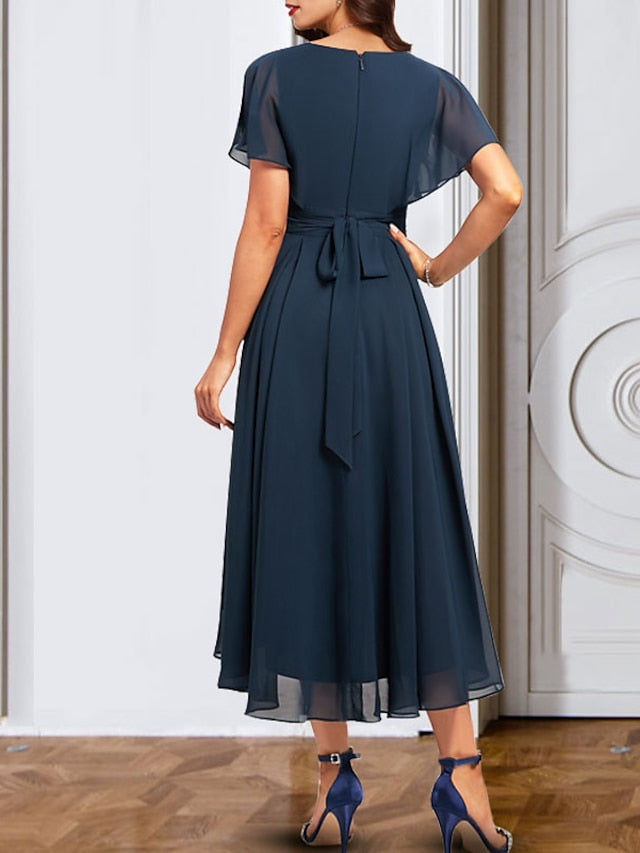 A-Linie/Princess-Linie Chiffon V-Ausschnitt Kurze Ärmel Kleider für die Brautmutter mit Gürtel