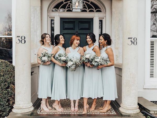 Vestido de dama de honor de gasa plisado, sin mangas, corte A, largo hasta la rodilla, BD085