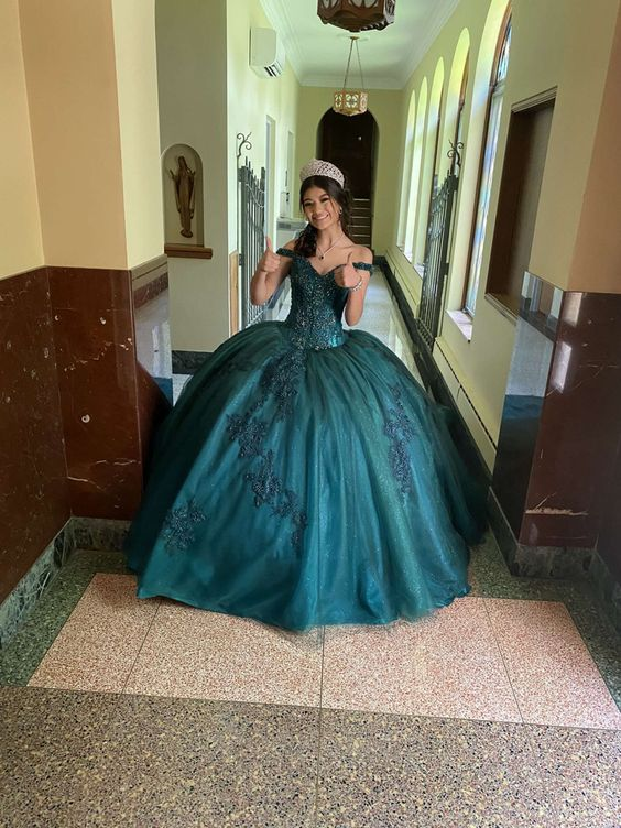 Grünes schulterfreies Ballkleid Quinceanera Kleid Y6085