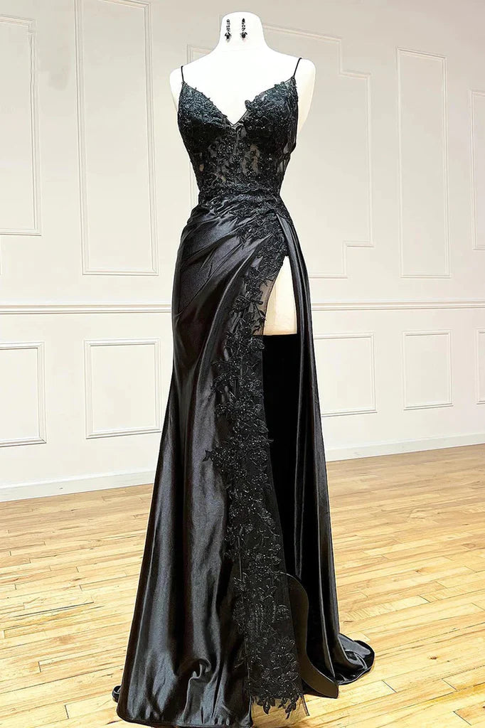 Increíble vestido de fiesta largo negro con escote en V, tirantes finos, encaje, sin mangas y abertura