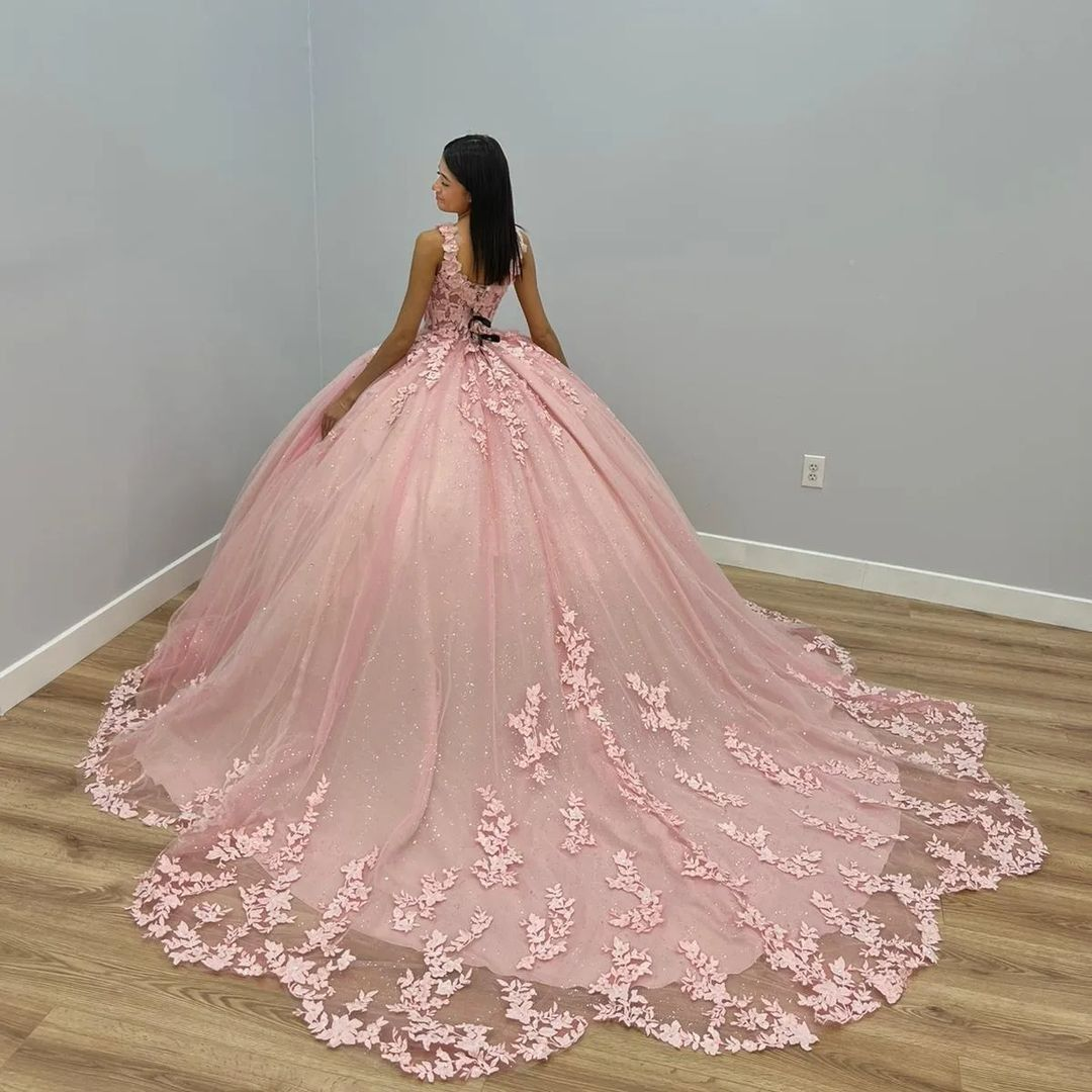 Pink Quinceanera Dresses with Lace Appliques Mexican Ball Gown 15th Birthday Dress Y4675