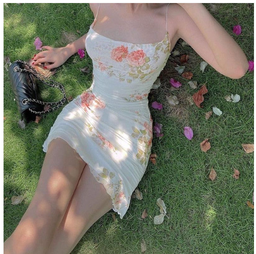Spaghettiträger Blumen Sommerkleid Outfit Figurbetontes Kleid Mini Homecoming Kleid Y689