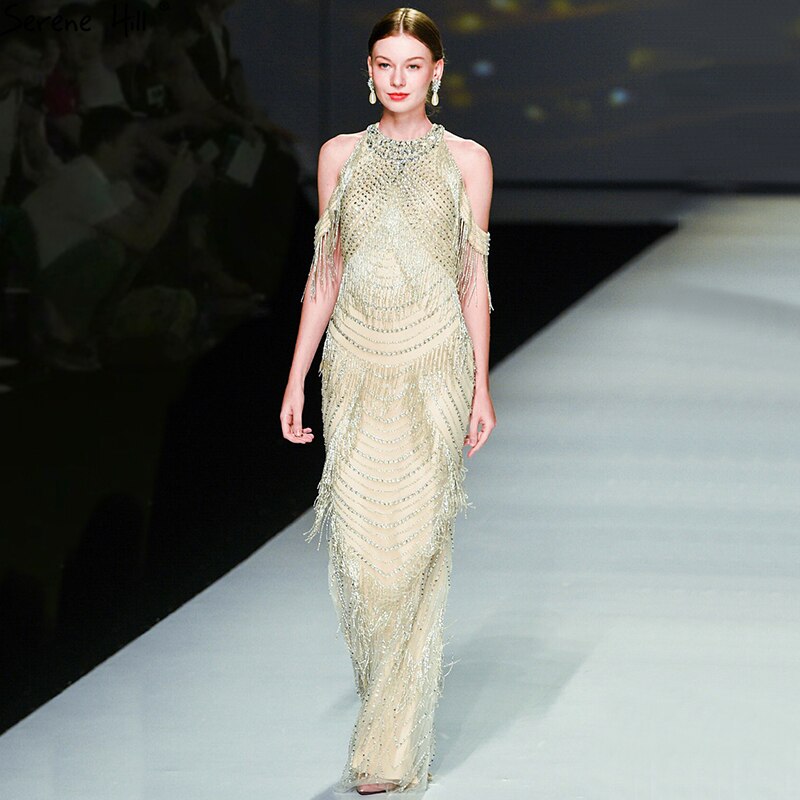 Schwarz Neckholder Backless Sexy Luxus Abendkleider 2025 Quaste Perlen Ärmellose Meerjungfrau Abendkleid LA6229