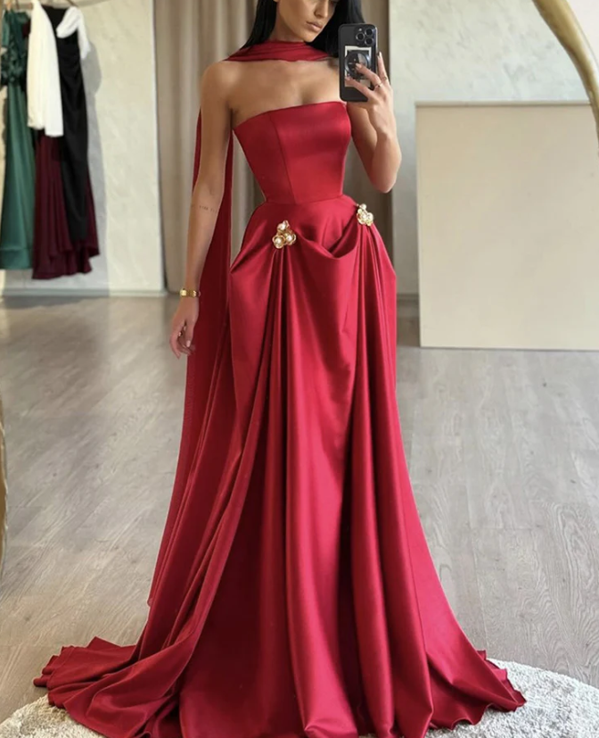 Vestido de fiesta largo de satén burdeos con corte en A, sin tirantes, Y8046