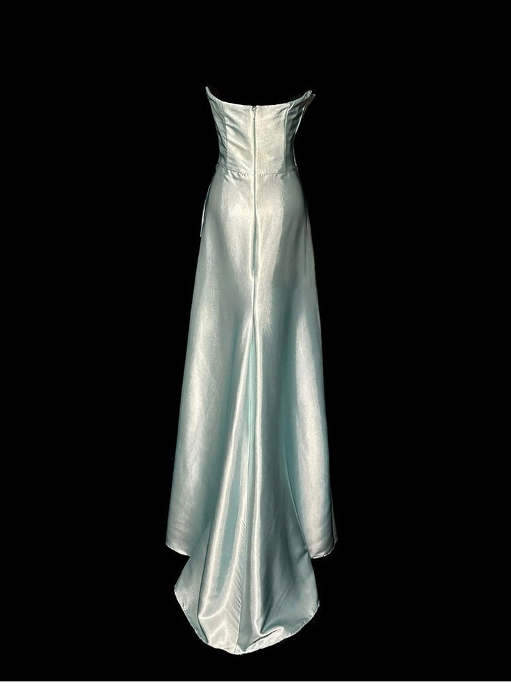 Elegante vestido de noche largo de satén sin tirantes verde salvia Y8561