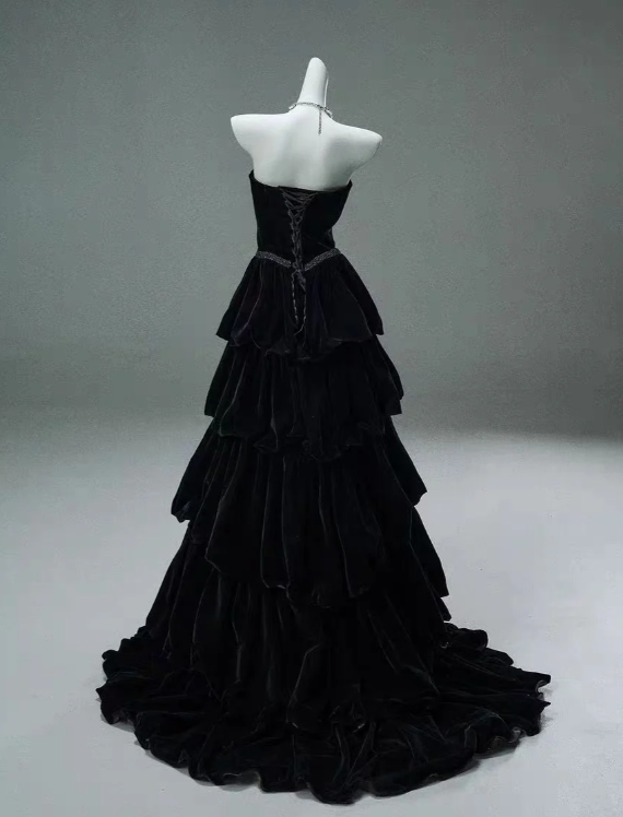 Chic Black A-line Layered Evening Dress Black Strapless Evening Gown Y4378
