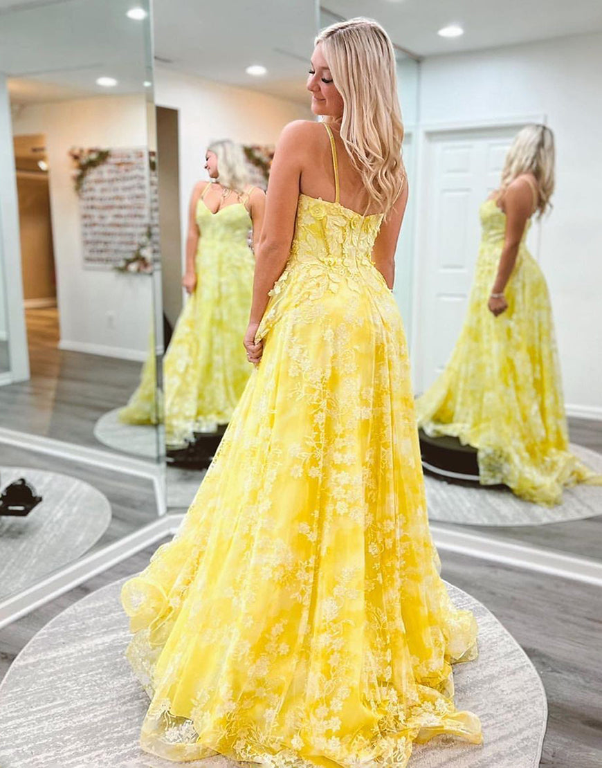 Ellis | Precioso vestido de fiesta largo amarillo de corte A con tirantes finos y apliques