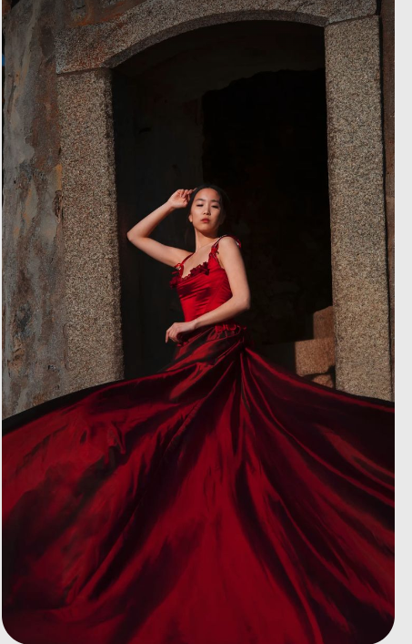 Wunderschönes rotes langes Ballkleid ärmelloses Abendkleid Y308