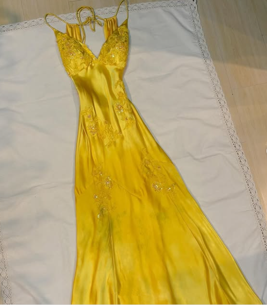 Charmantes Hot Pink Langes Abendkleid Perlenbesetztes Ballkleid Partykleid Y7526