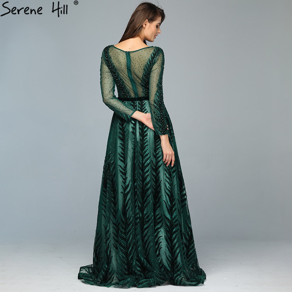 Dubai Design Grüne Abendkleider mit langen Ärmeln 2025 O-Ausschnitt Perlenbesetzte A-Linie Abendkleid LA70040