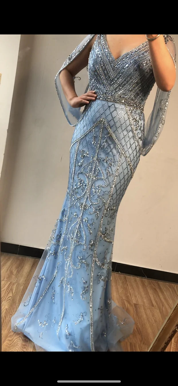 Vestidos de noche sexys color nude gris de Dubái 2025, sin mangas, con cristales, chal de hilo, formales, LA70382