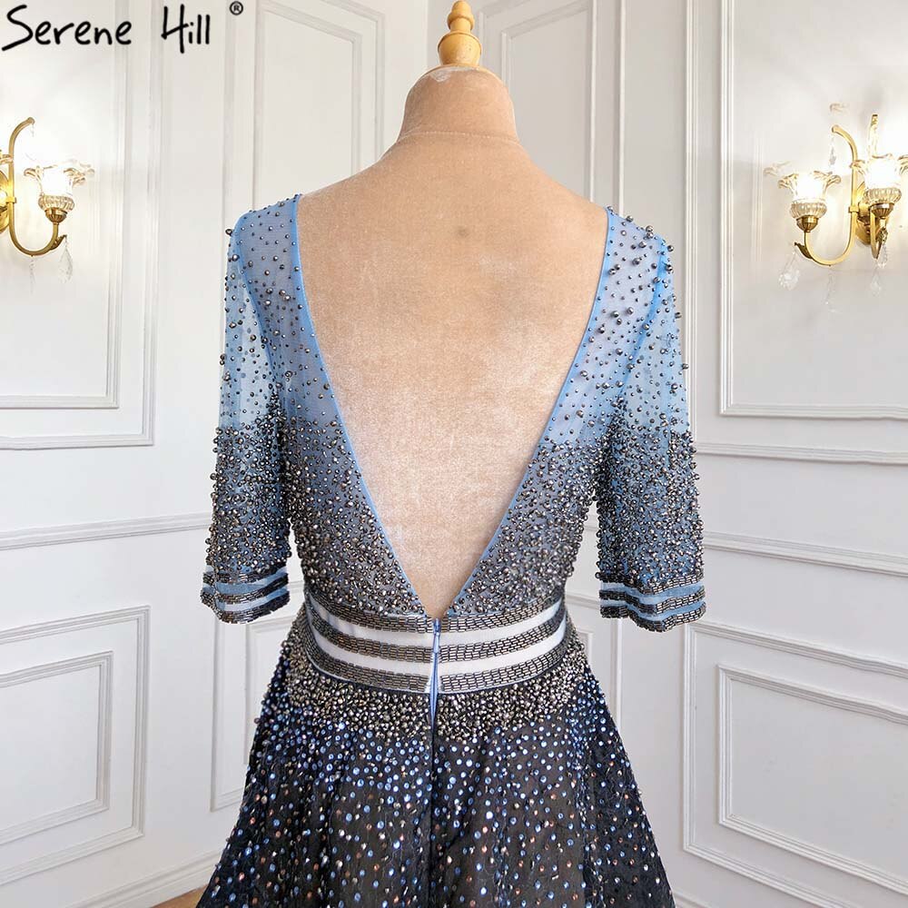 En oferta, sin devolución ni reembolso. Vestidos de noche de lujo en Dubái con media manga, corte A, negros, sin espalda, de tul, sexys, 2025 LA60808.