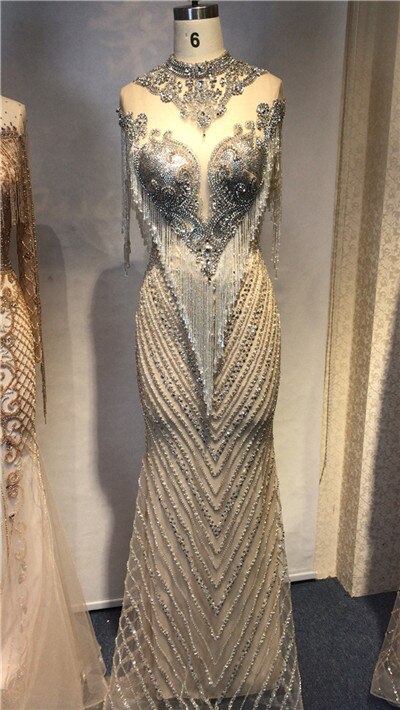 Vestidos de noche sexys de lujo de Dubái 2025, color gris champán, con borlas y cuentas, vestido formal LA60811