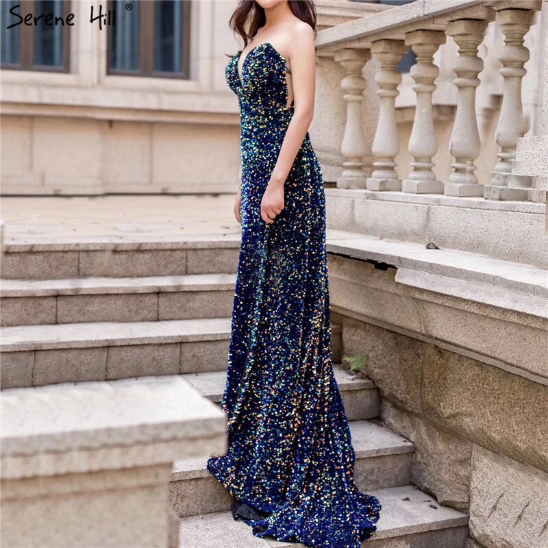 En oferta, sin devolución ni reembolso. Vestidos de noche de lujo en Dubái con lentejuelas brillantes y sensuales, corte en A con escote corazón y cola, LA70273.