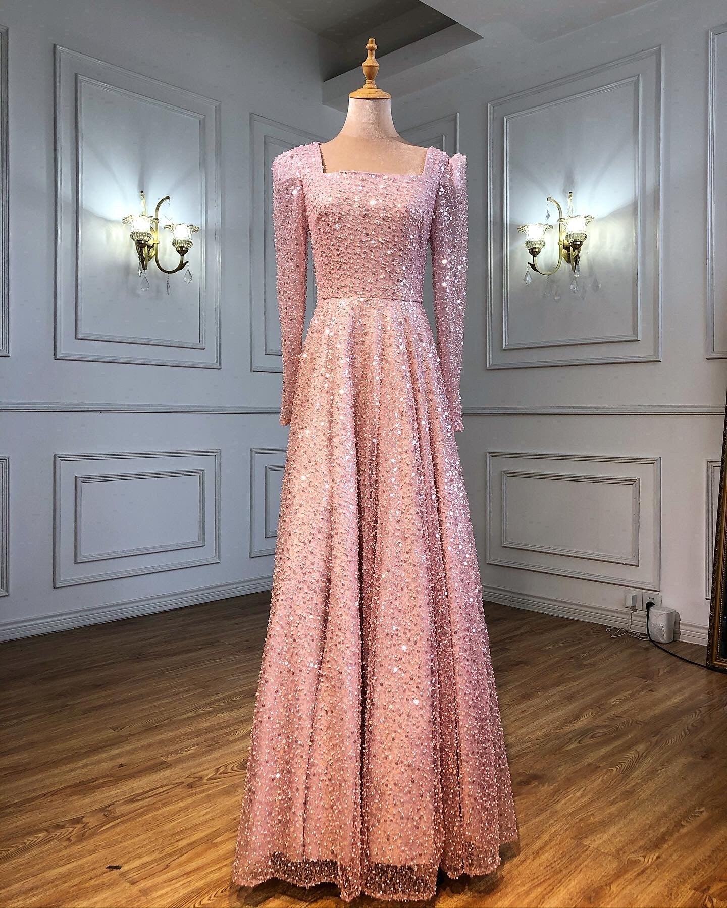 Dubai Weiß A-Linie Sexy Luxus Abendkleider 2025 Perlen Langarm Sexy Abendkleid LA70271