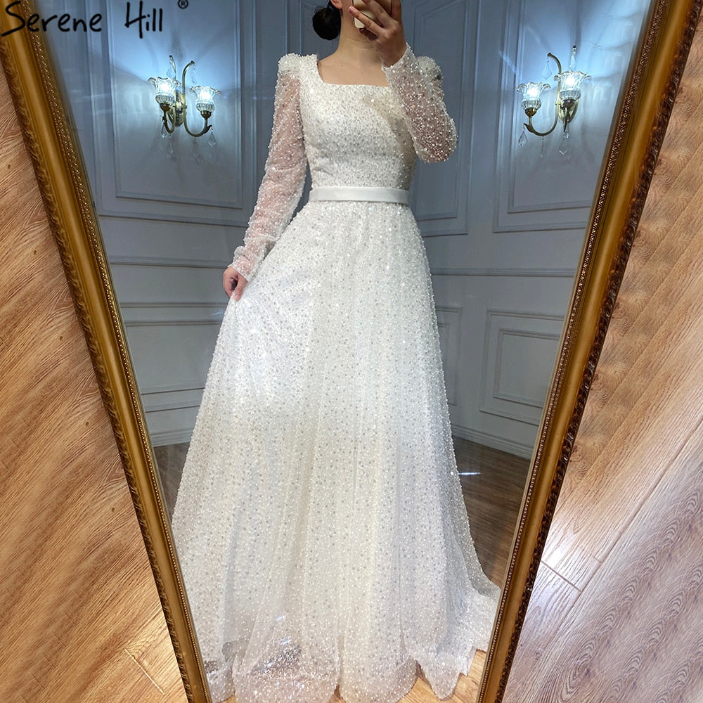 Dubai Weiß A-Linie Sexy Luxus Abendkleider 2025 Perlen Langarm Sexy Abendkleid LA70271