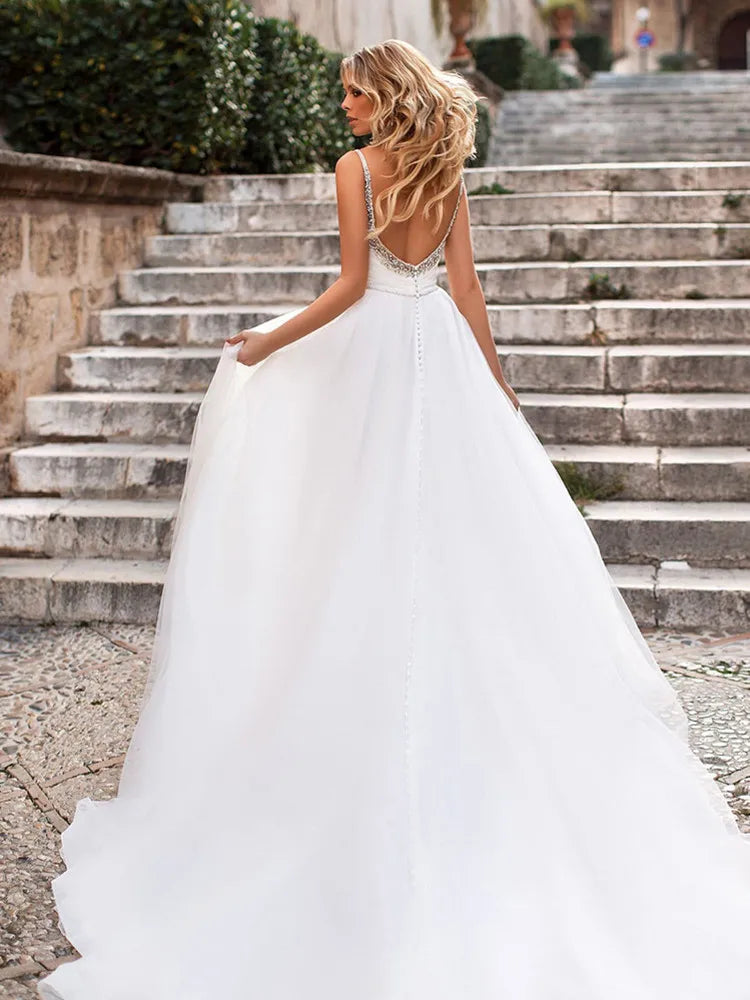 Elegant V Neck Spaghetti Strap Wedding Dresses 2022 New Arrival Beading Sleeveless Backless Bridal Gowns Sweep Train For Women-payinti