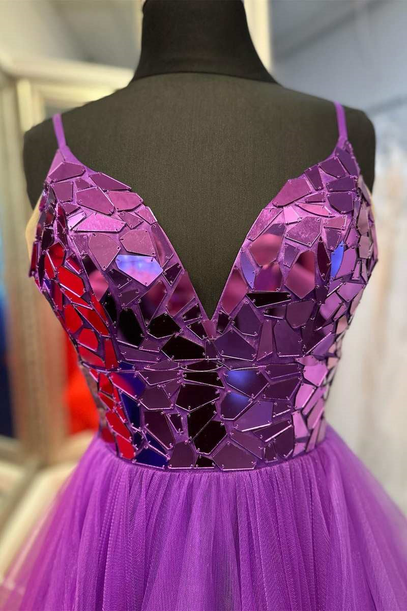 Brandi | A-Linie V-Ausschnitt Spiegelgeschnittene Pailletten Rüschenlagen Langes Ballkleid