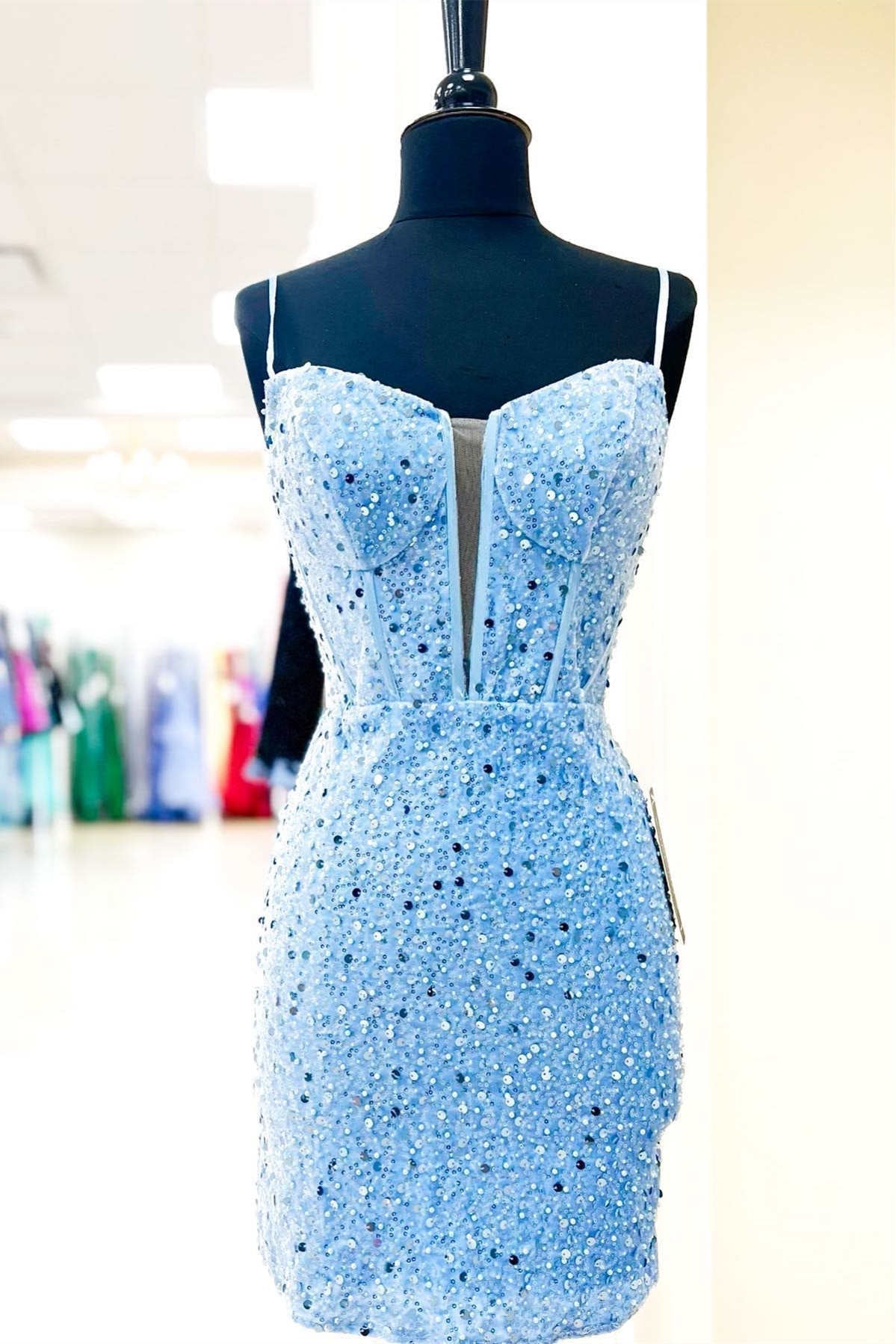 Briella | Vestido de fiesta ajustado con tirantes finos y lentejuelas