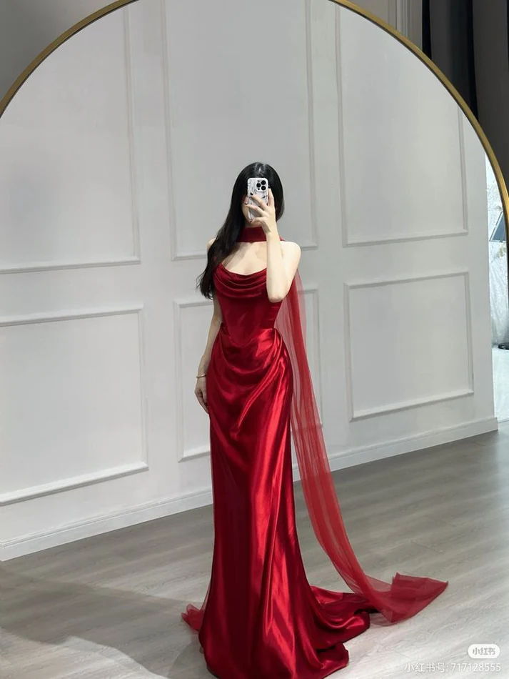 Vestido de fiesta largo de sirena sin tirantes, encantador, vestido de noche rojo Y8075