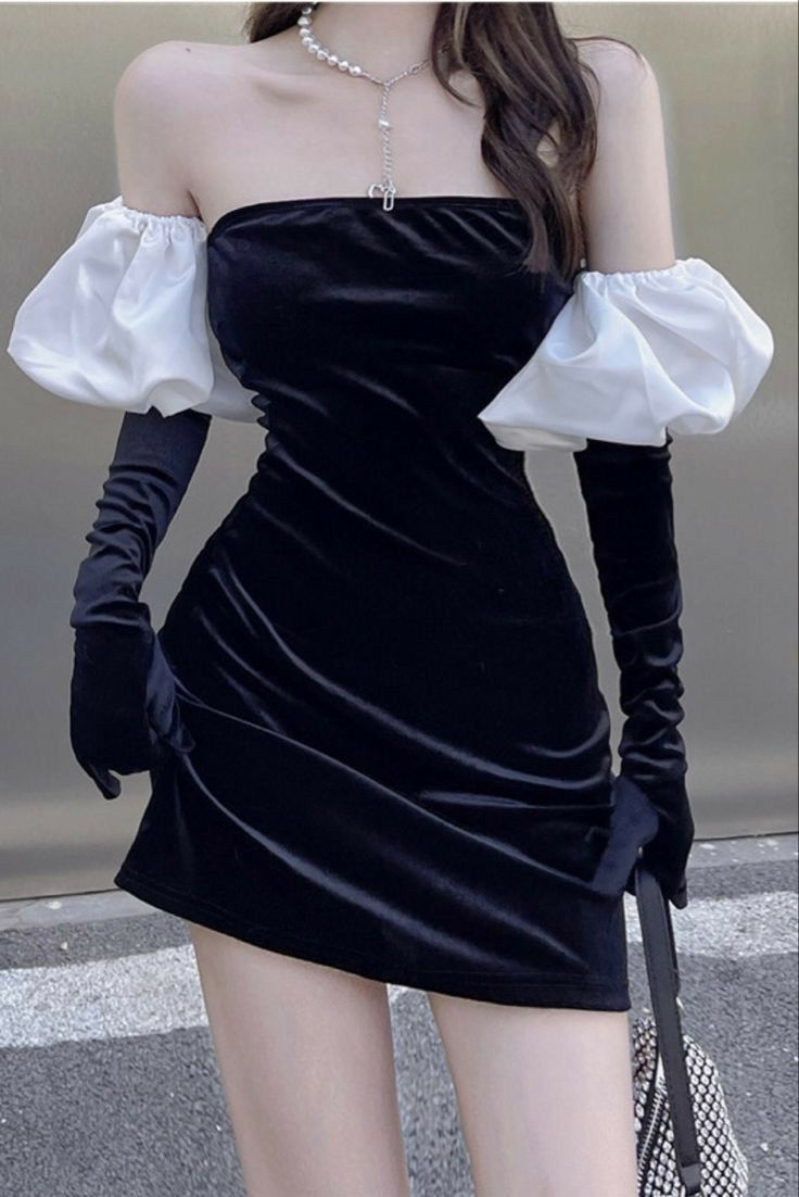 Sexy Schwarzes Trägerloses Homecoming-Kleid, Schwarzes Partykleid Y2381